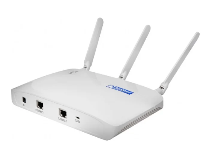 Juniper AX411-E